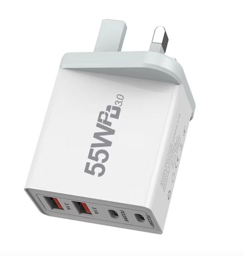UK Travel Power Adapter - 2 USB and 2 USB-C Charging Ports